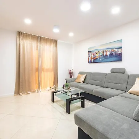 Sea View And Private Terrace